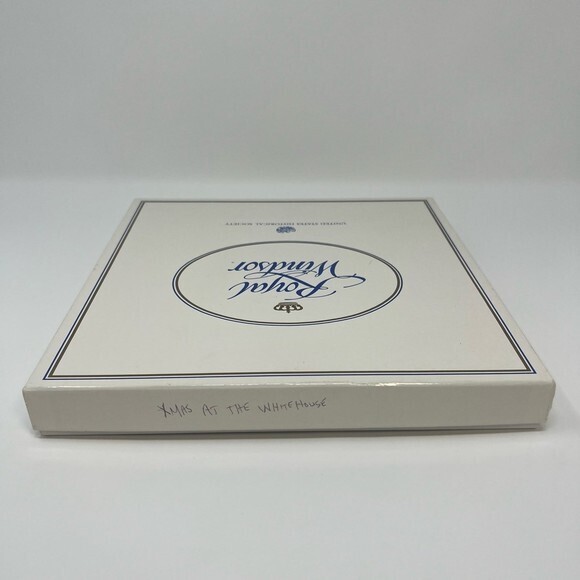 Vintage 1992 Royal Windsor Collector Plate Christmas At The White House LE‎ - Picture 6 of 9